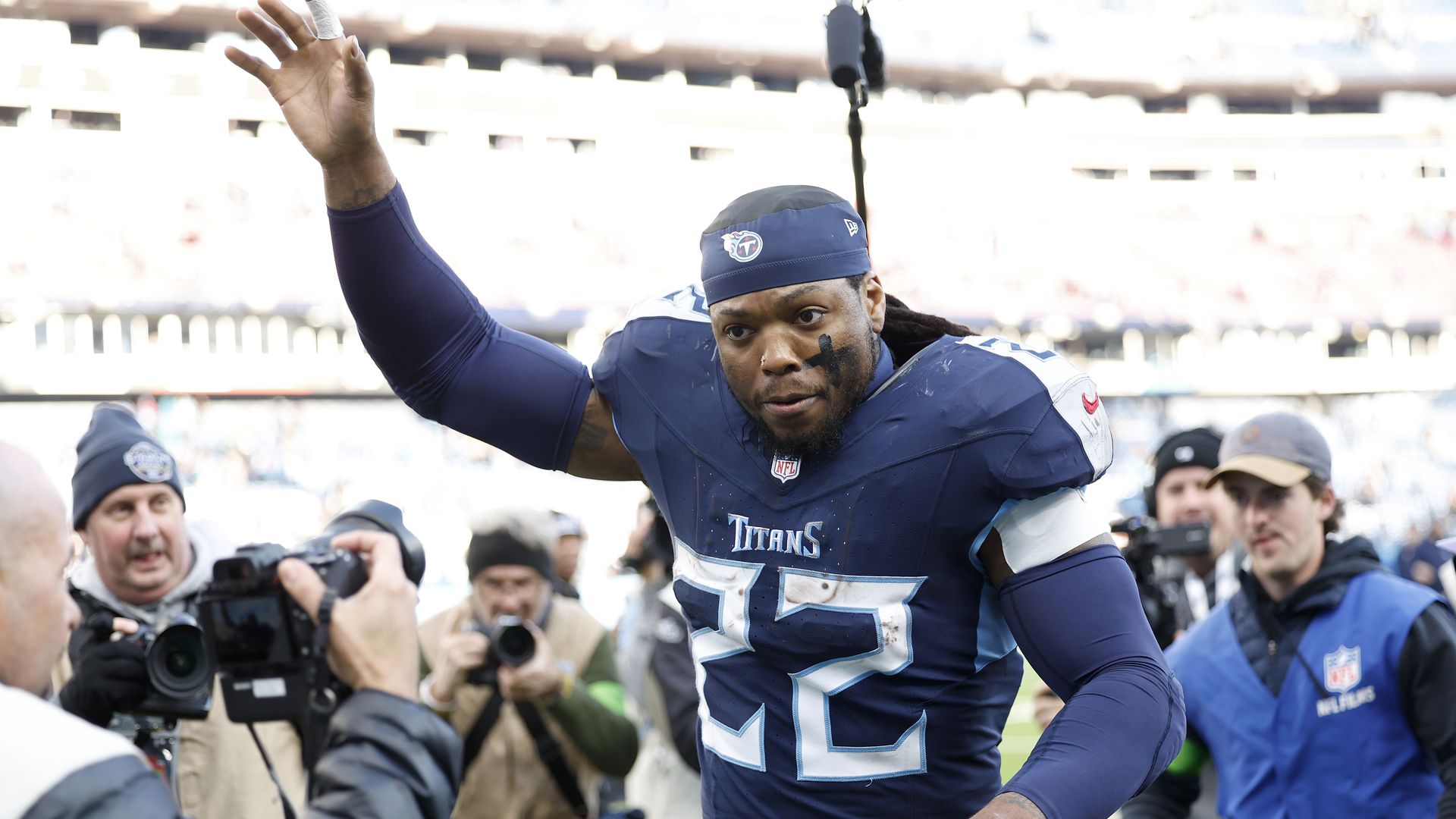 Derrick Henry leaves the Tennessee Titans, will play for the Ravens - Axios  Nashville