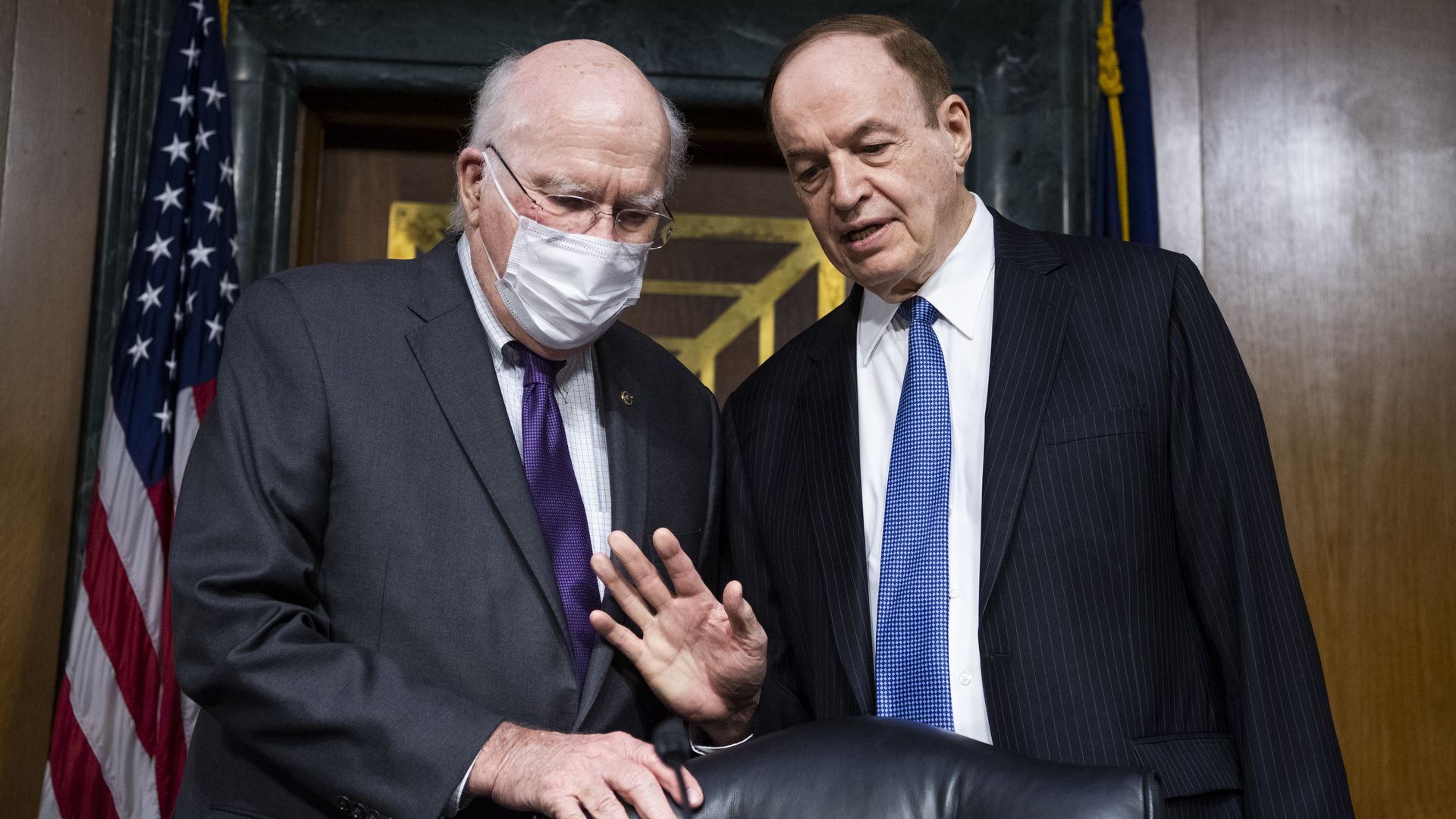 Sens. Patrick Leahy and Richard Shelb arrive for a Senate Appropriations Committee meeting in August 2021.