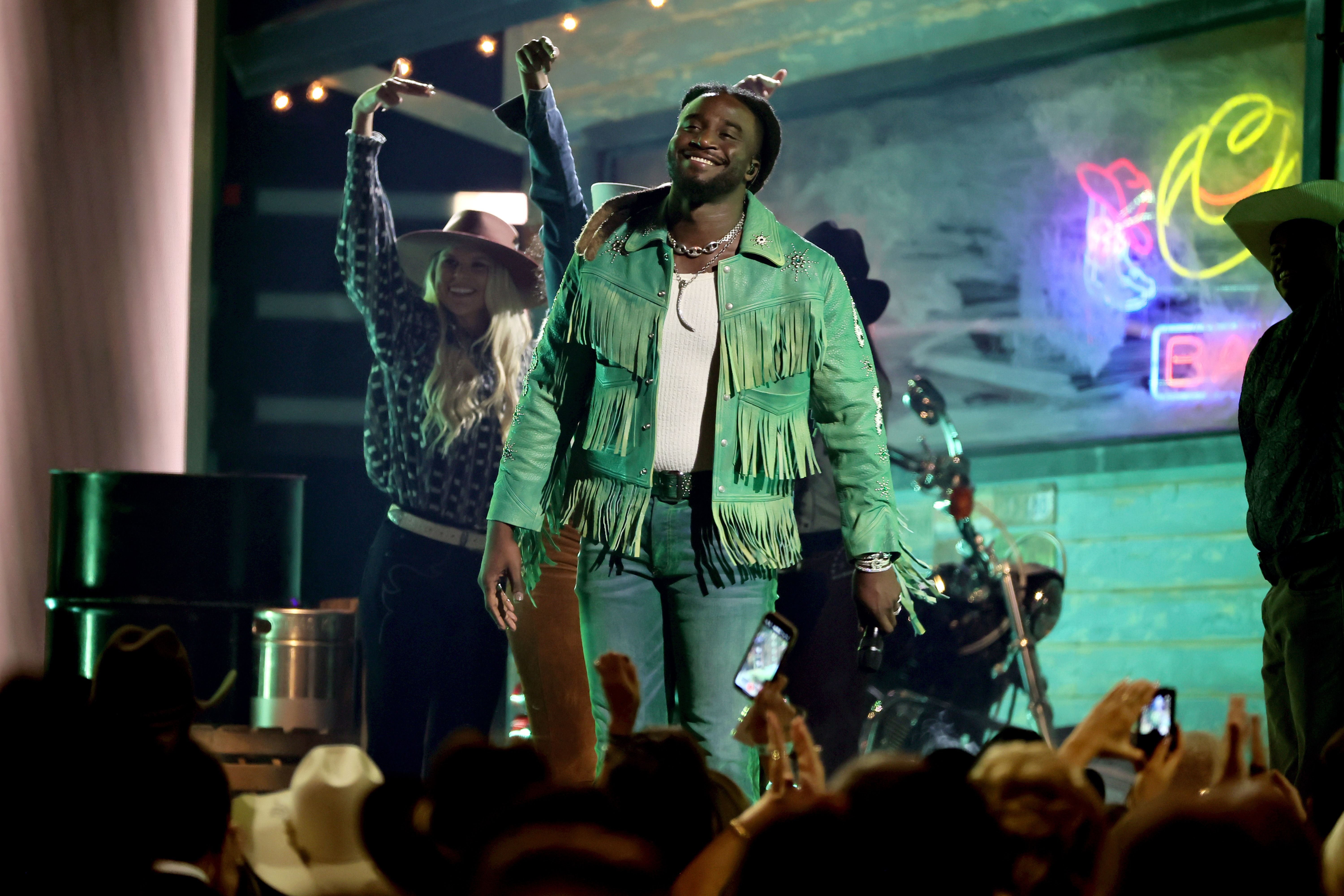 Shaboozey notches 19th week at No. 1 on Billboard's Hot 100