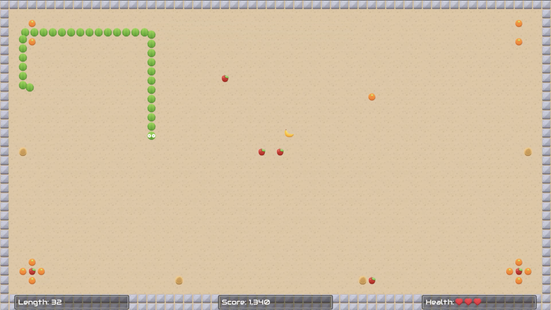 Video game screenshot showing a green snake that gets longer as it eats fruit