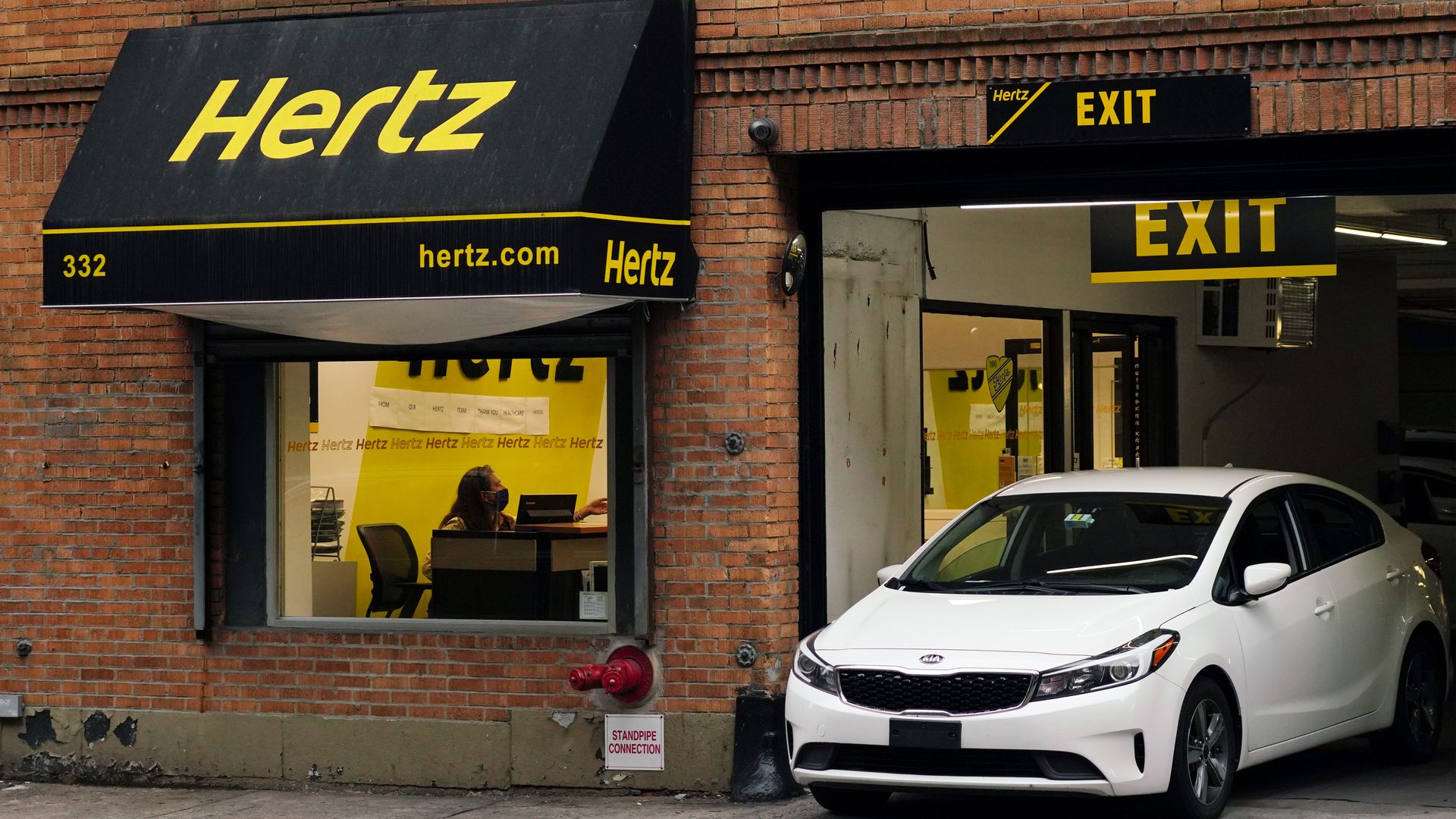 A Hertz location in New York City.