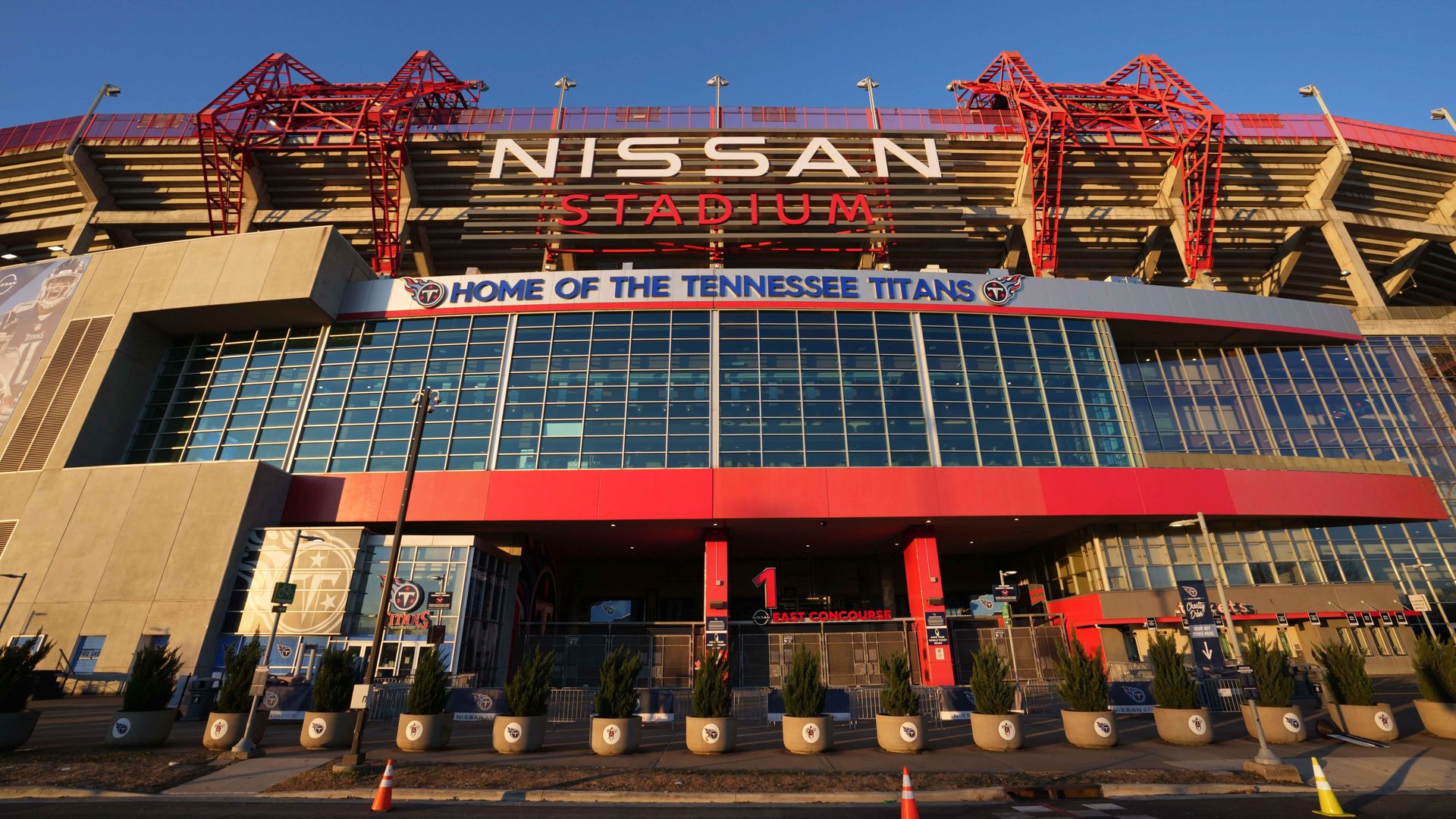 Exterior photo of Nissan Stadium.