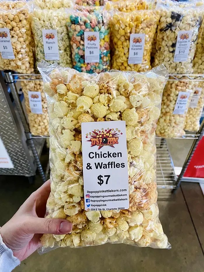it's poppin gourmet kettle korn