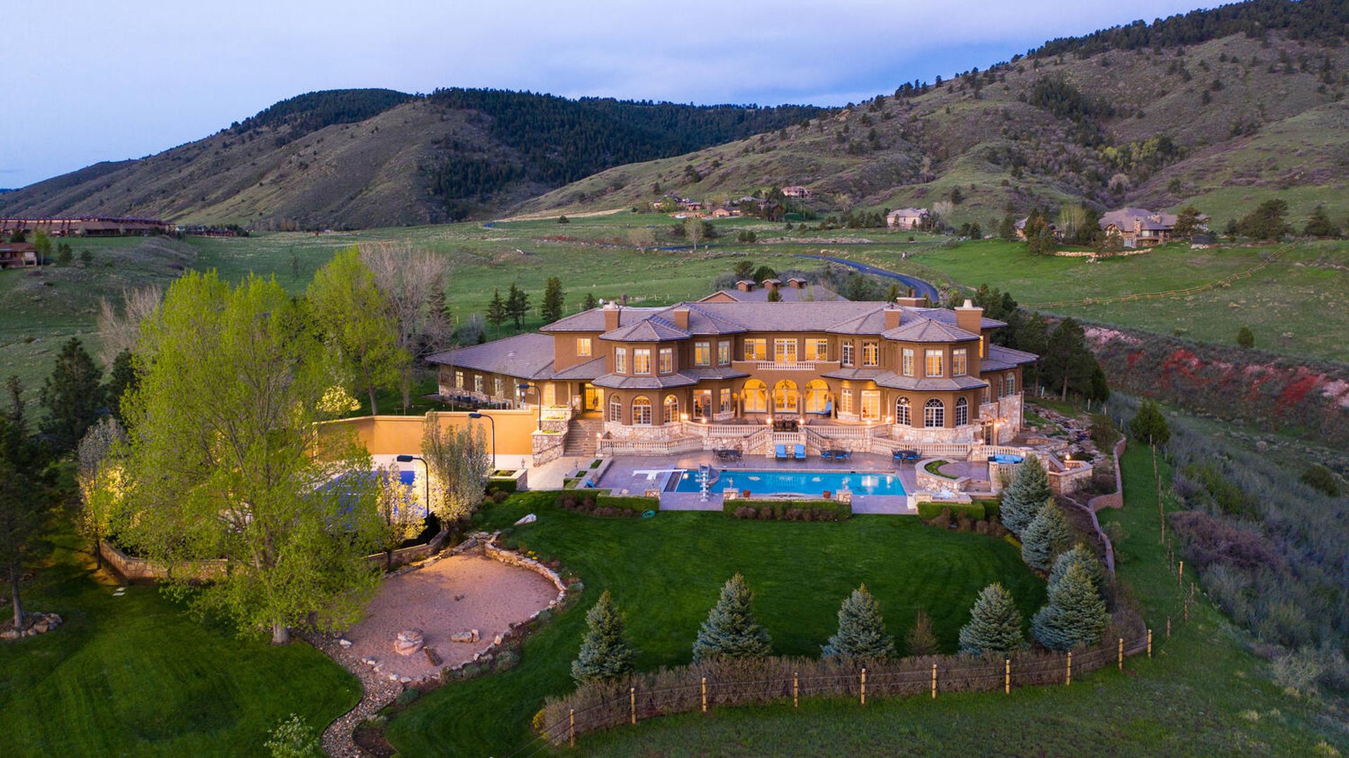 6729 Bear Point Way Golden, Colorado exterior