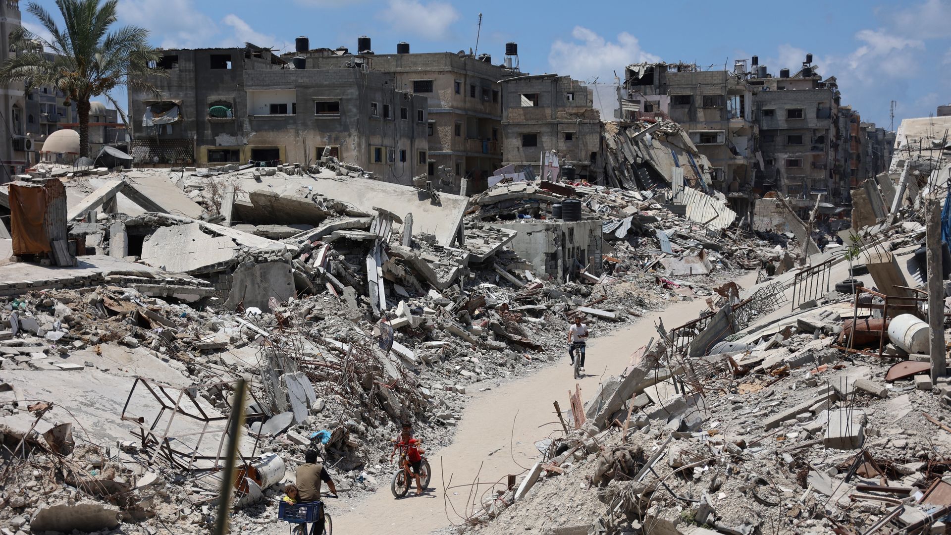 Buildings crumbled in Gaza