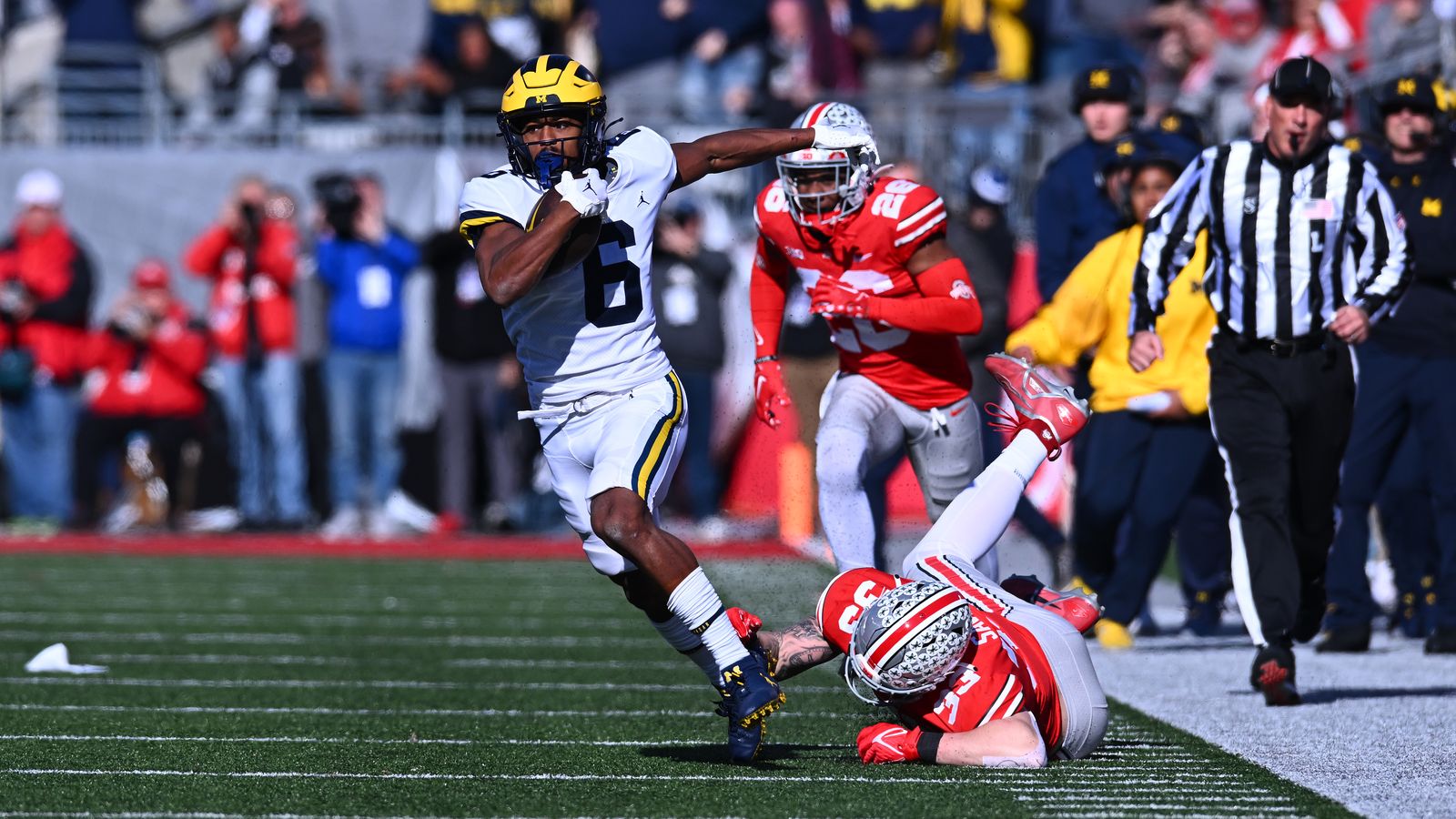 The Michigan Wolverines' Sign-stealing Scandal, Explained - Axios Columbus