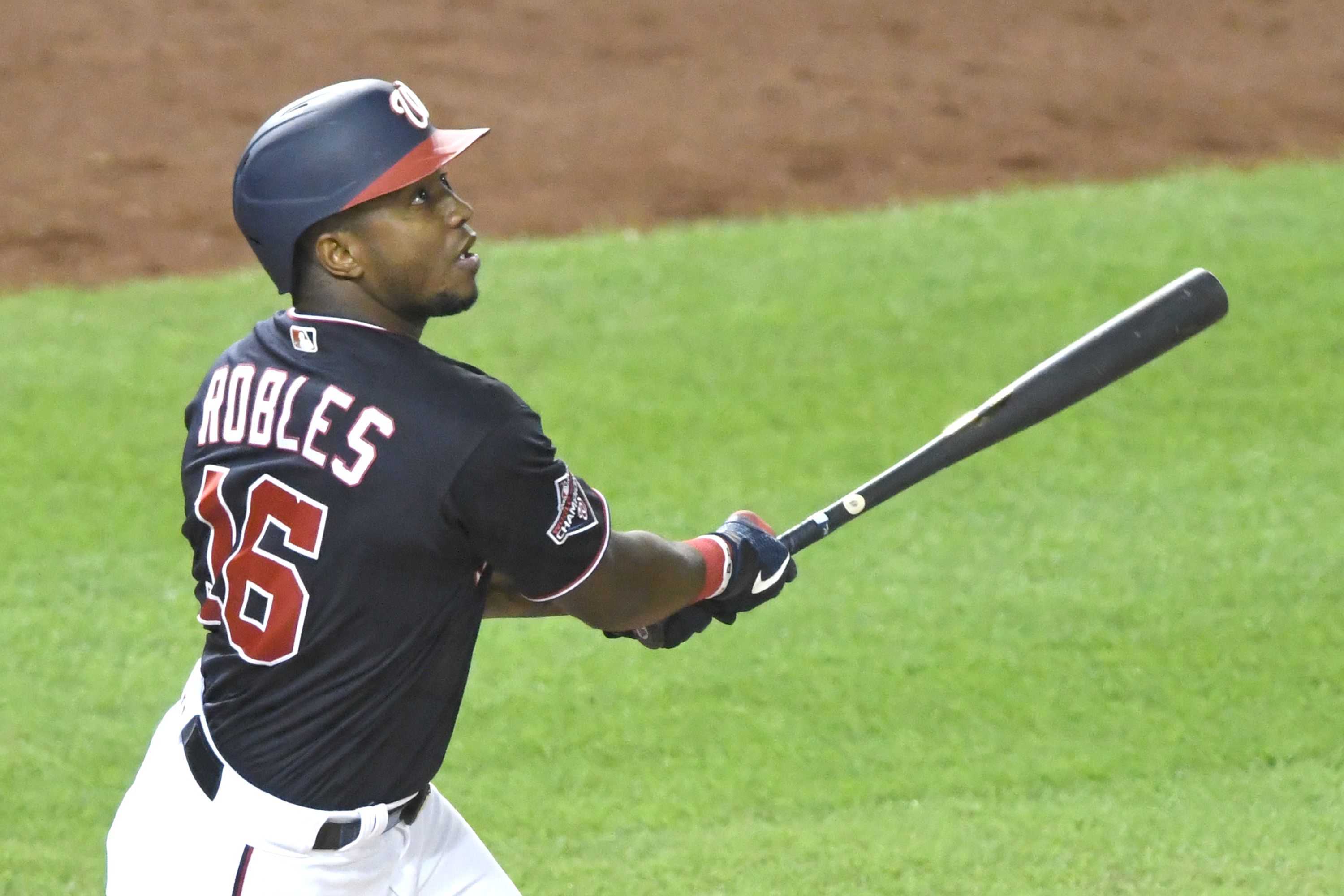 victor robles nationals cf