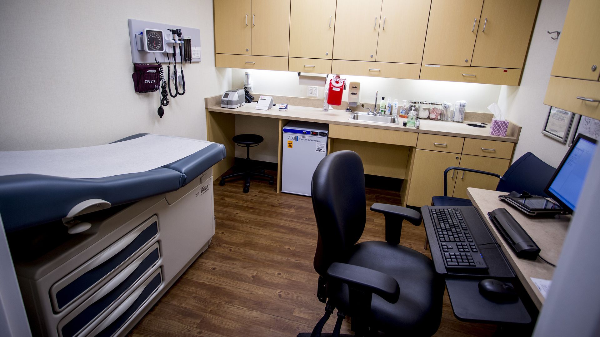An exam room in a clinic. 