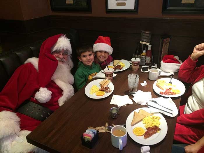 rusty-bucket-santa-breakfast