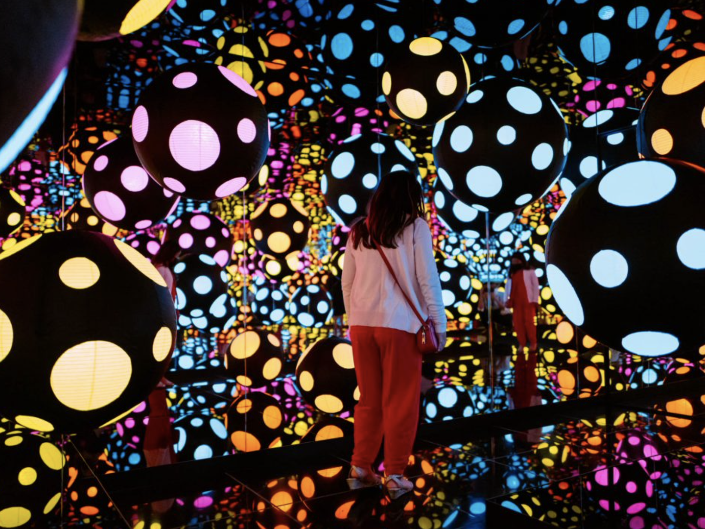 コレクション THE HYSTERIC WOMAN MIRROR LIGHT コレクション THE