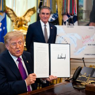 Scoop: Democrats plan bill to counter Trump order renaming Lake Ontario to "Lake America"
