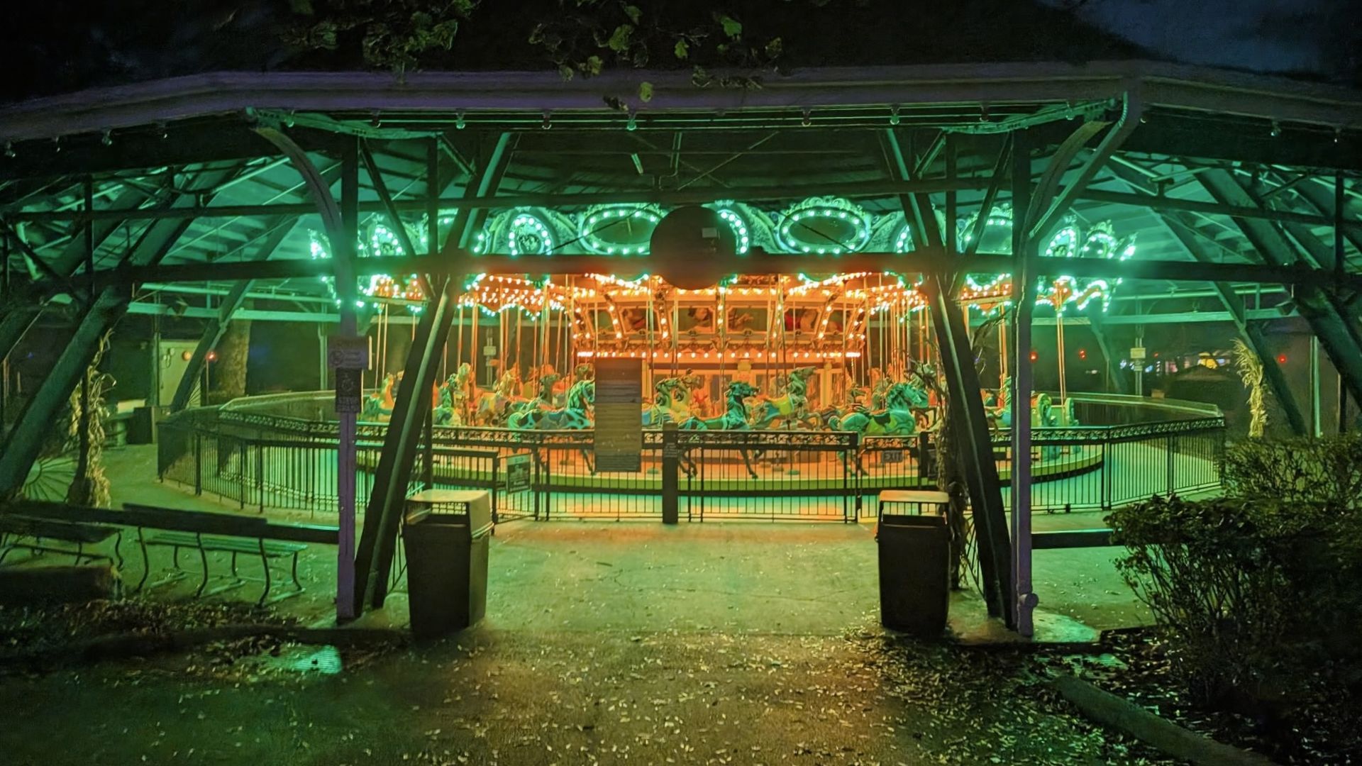 How to make the most of Kennywood's Phantom Fall Fest - Axios Pittsburgh