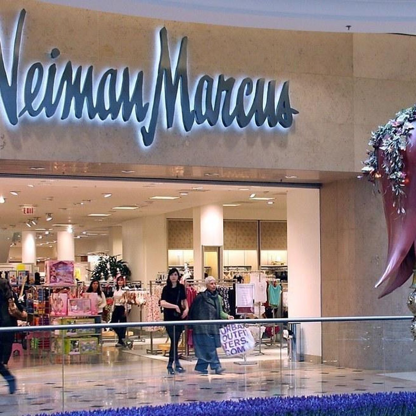 Neiman marcus discount events 2017