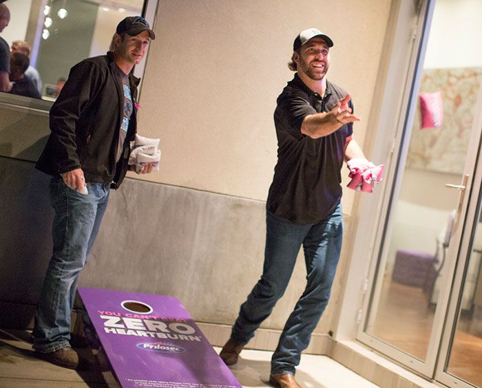 jared-allen-cornhole