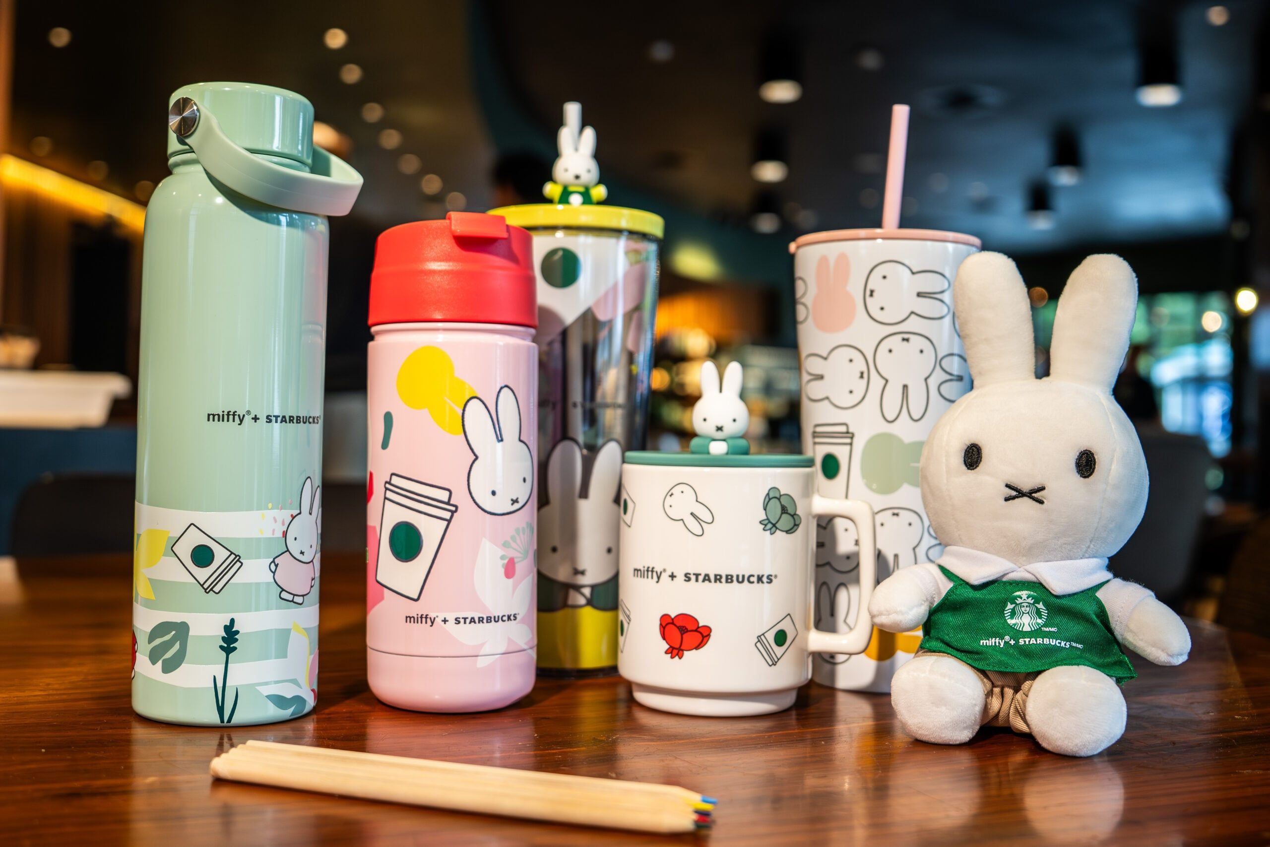 【Starbucks miffy】スタバ　ミッフィ　シンガポール9点セット Starbucks Miffy collaboration could spark the next collector frenzy