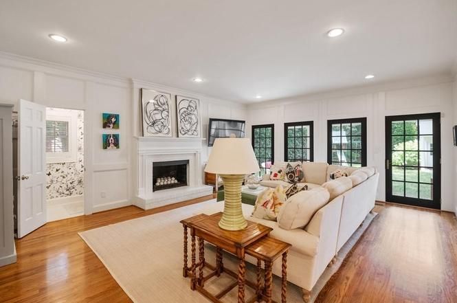 2114 Norton Rd living room