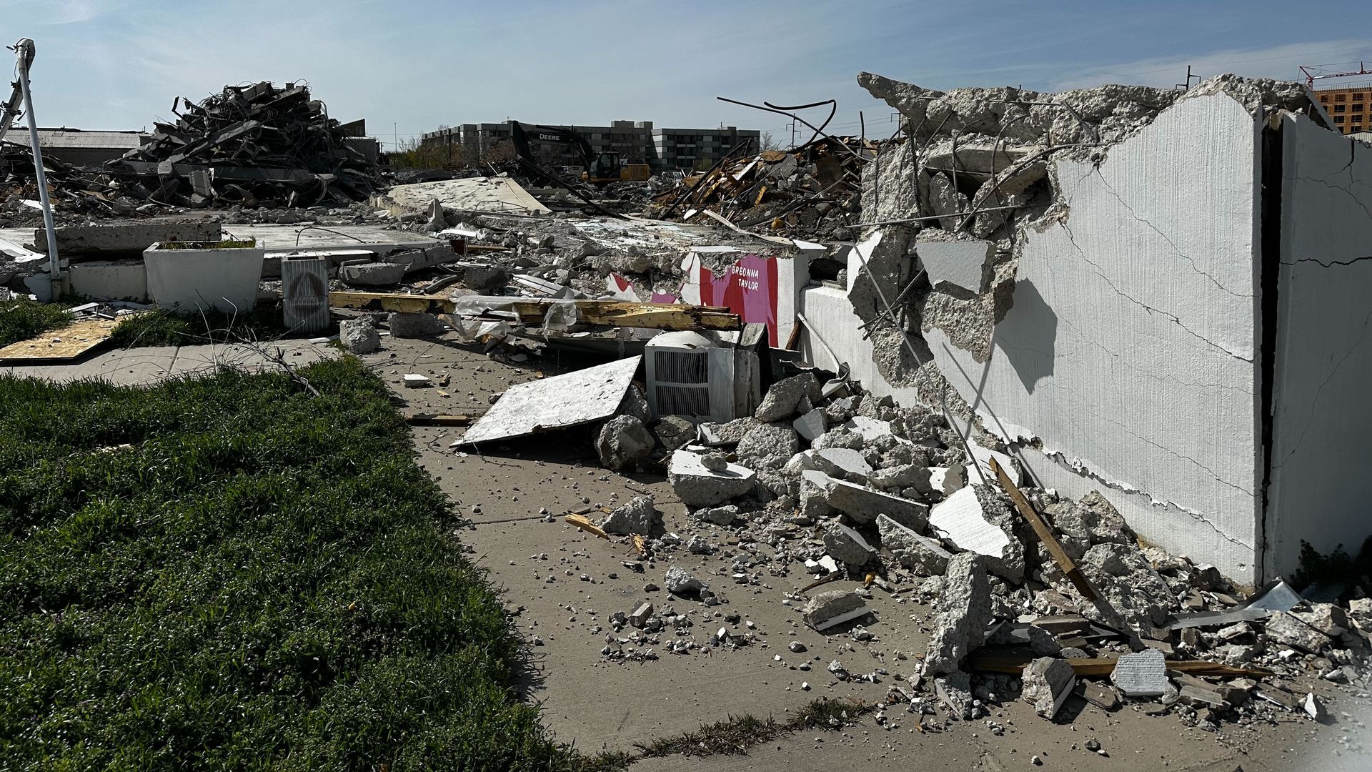 Fleet Block demolished.