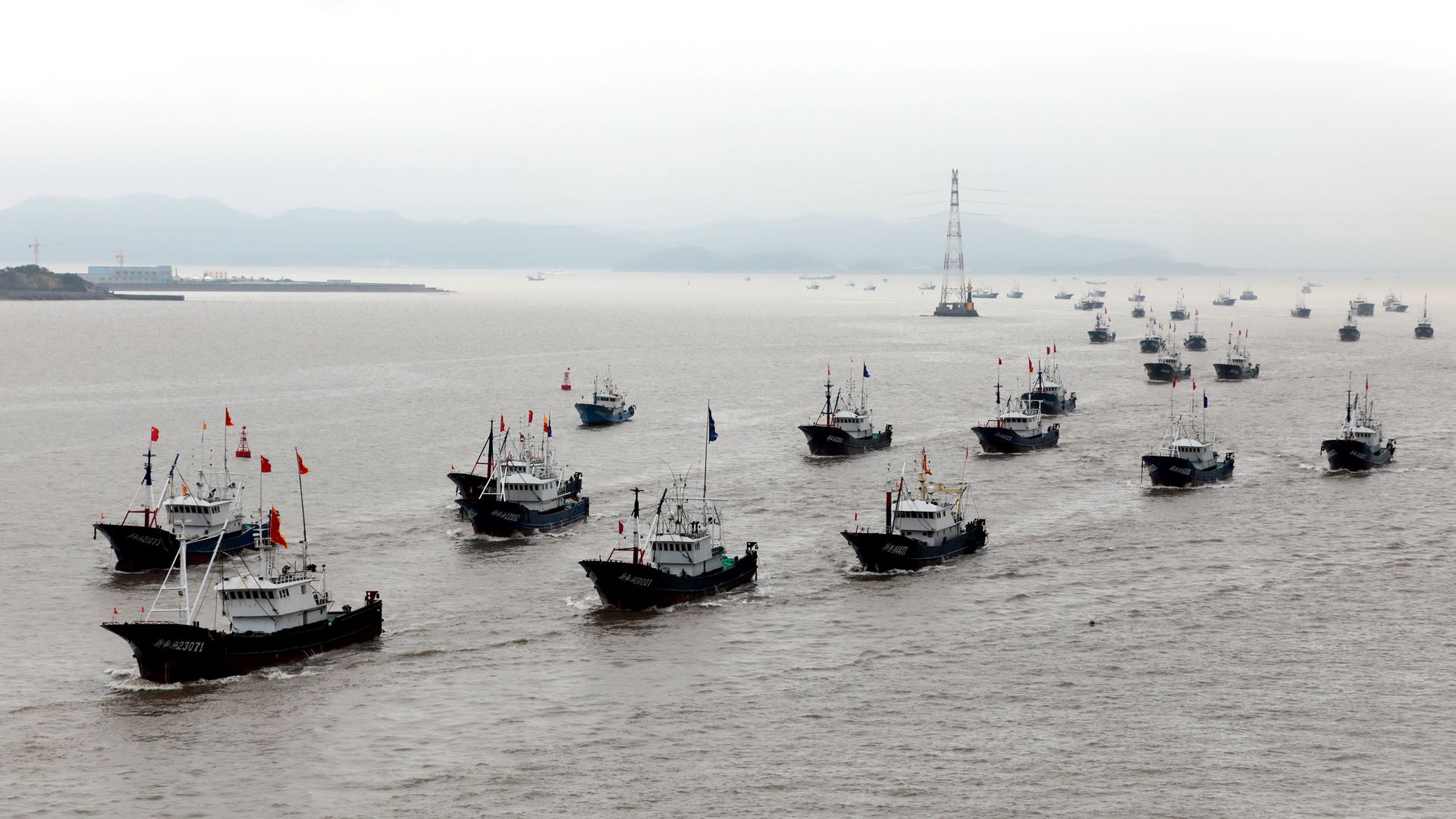 Chinese boats set sail for fishing after the four-and-a-half-month fishing ban on the East China Sea.