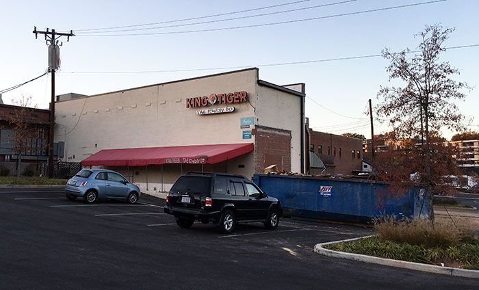 amelies-in-backlot-park-road-shopping-center