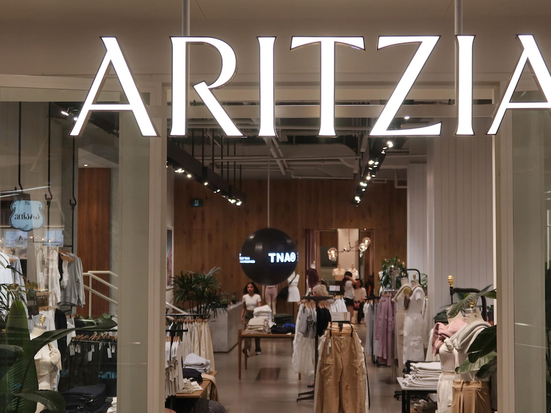 Aritzia news and archive