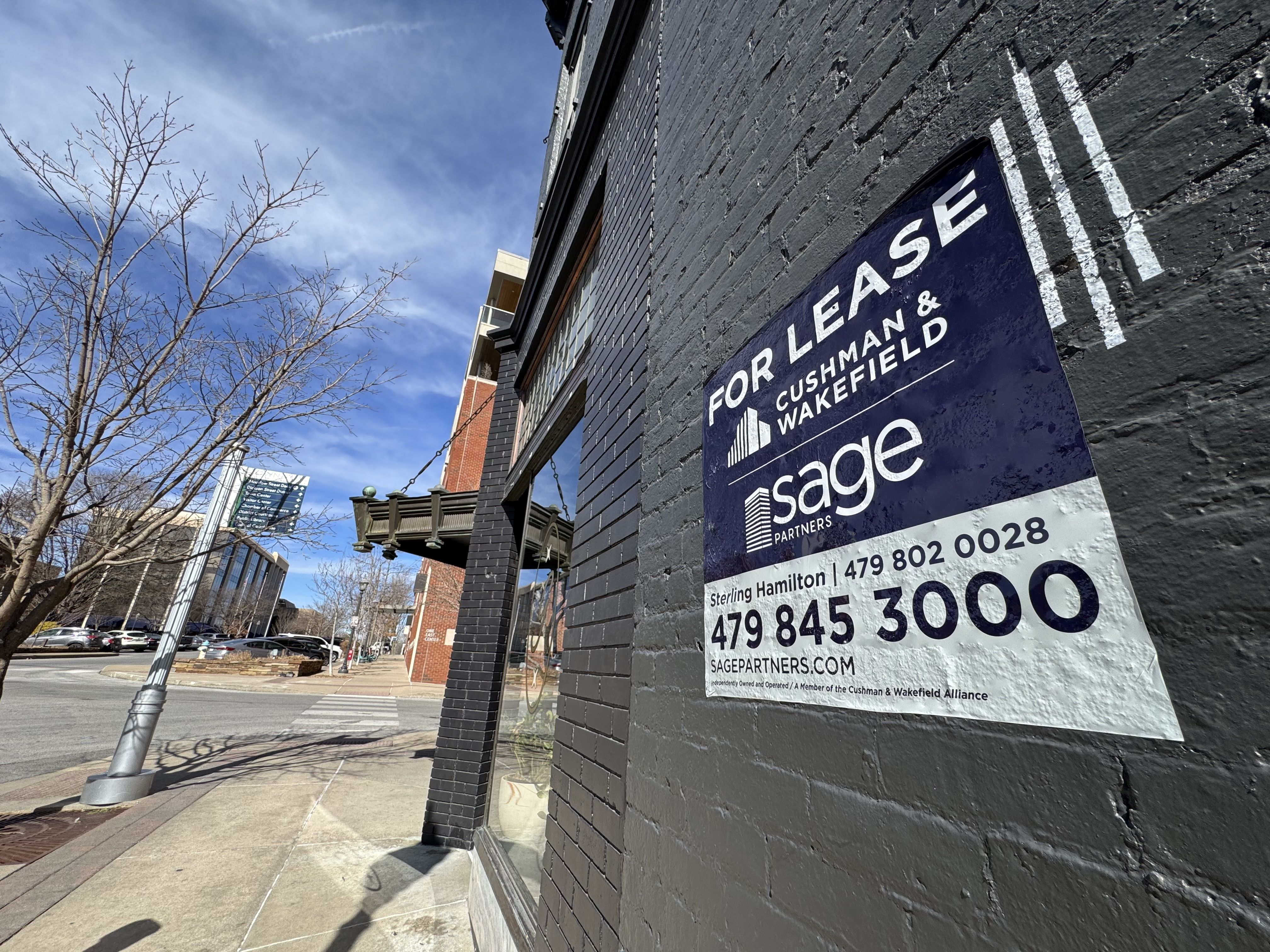 axios.com - Worth Sparkman - Northwest Arkansas' office vacancy well under national trend