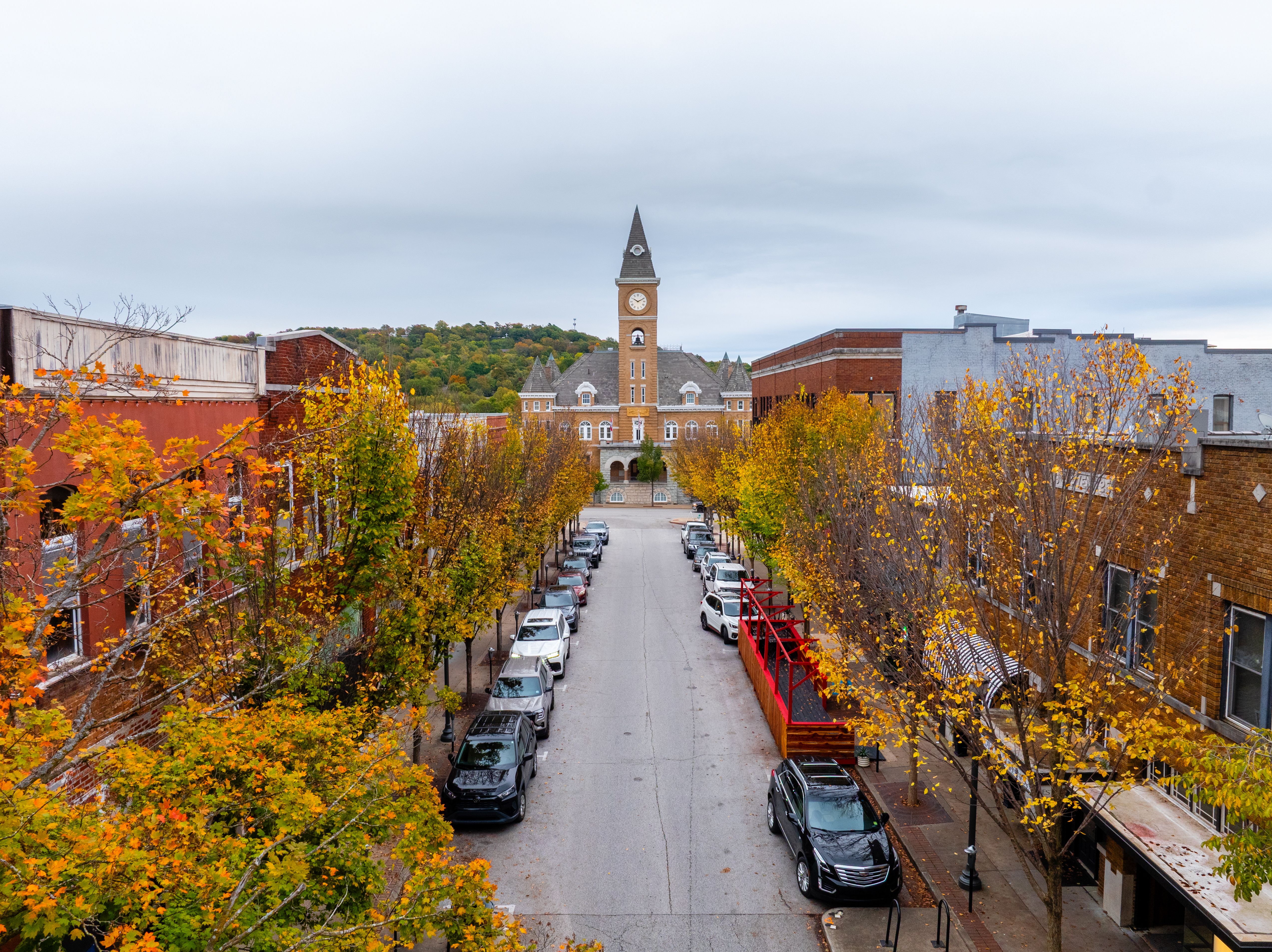 axios.com - Worth Sparkman - Experience Fayetteville opens its tourism playbook