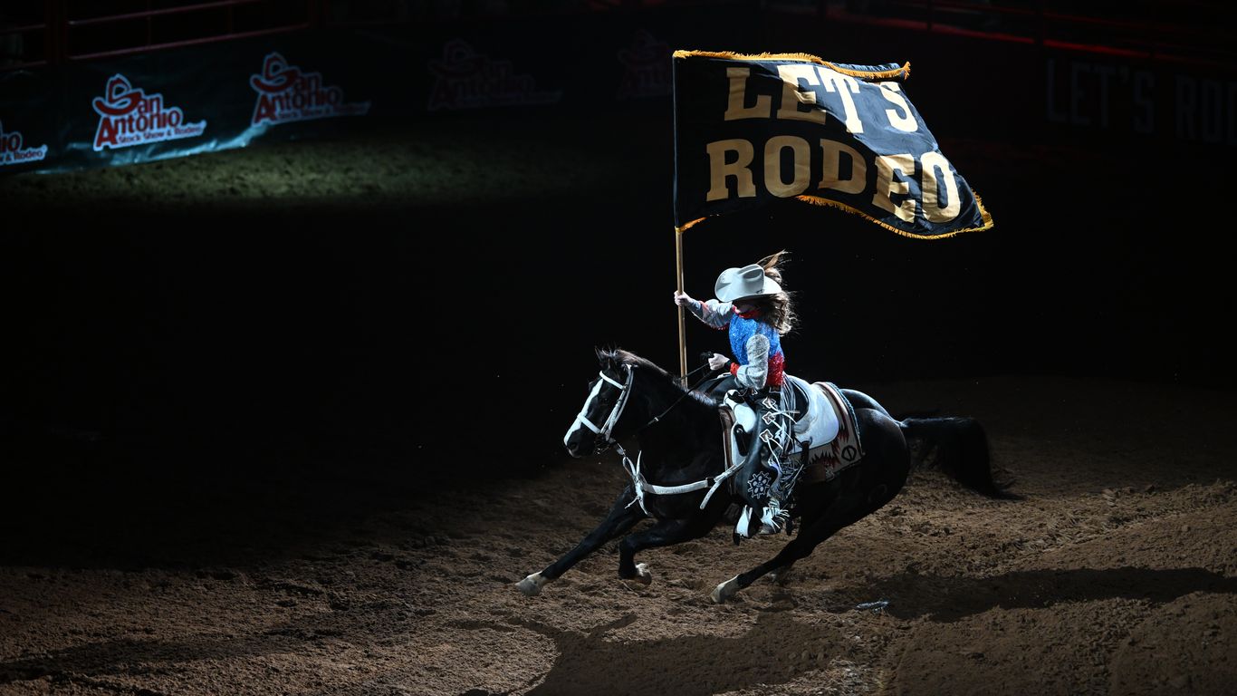 Tucson Rodeo Opens 100th Year with 11,000 Attendees