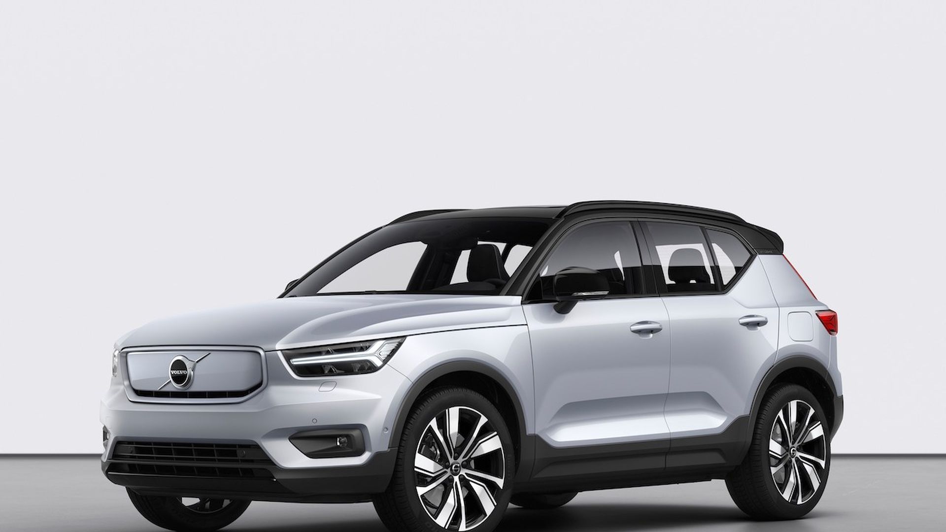 Photo of Volvo's new XC40 Recharge electric SUV.