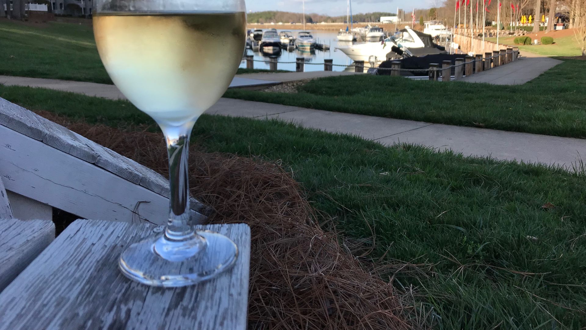 lake norman cottage wine davidson