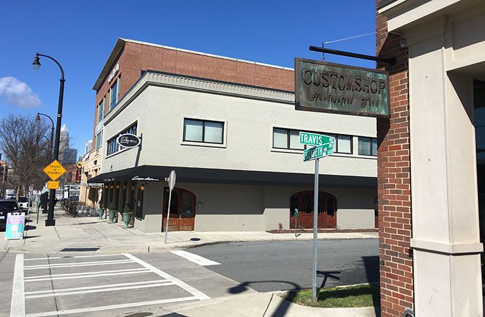 custom-shop-sign-elizabeth