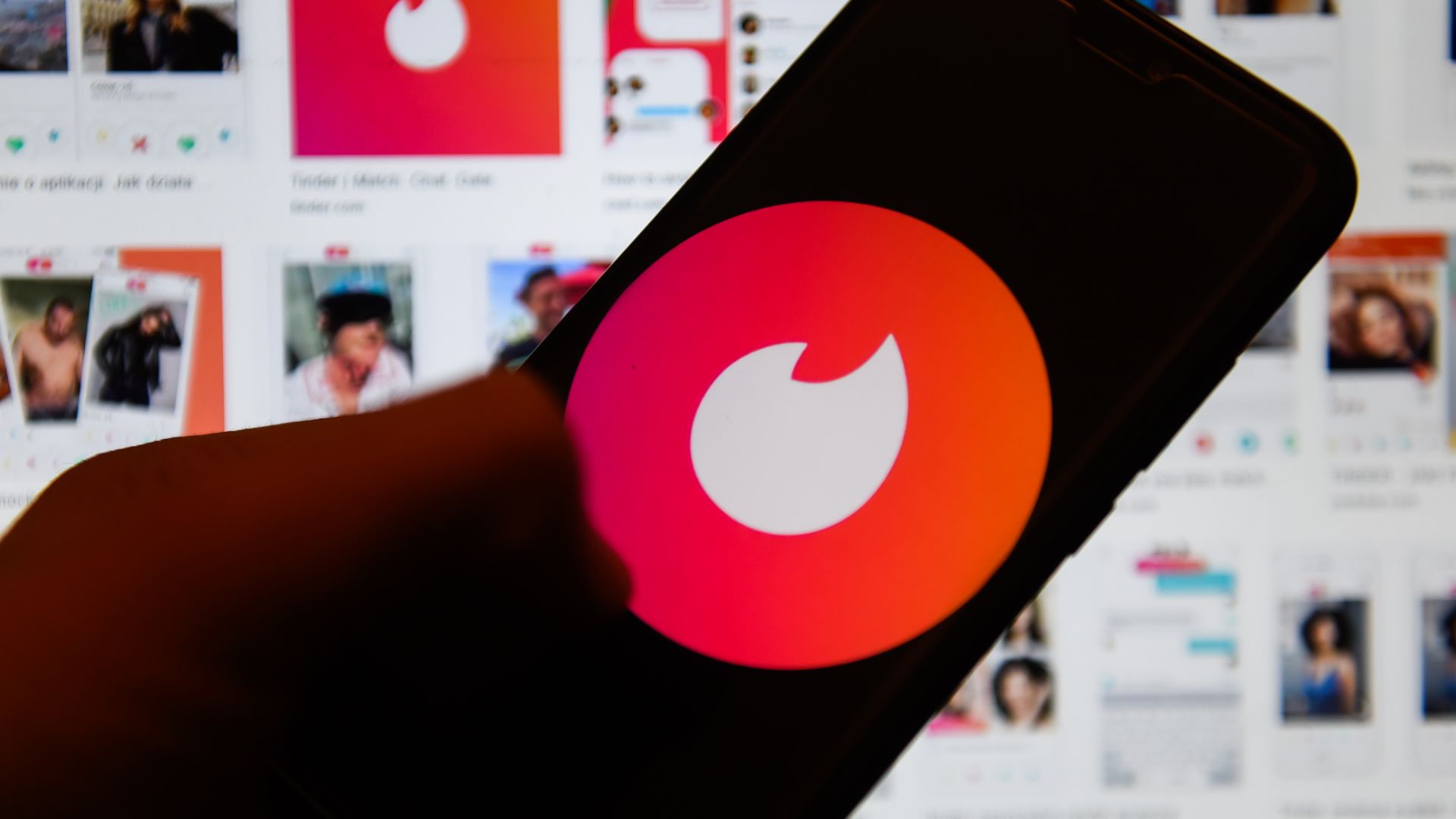 Tinder to debut panic button for when users feel unsafe