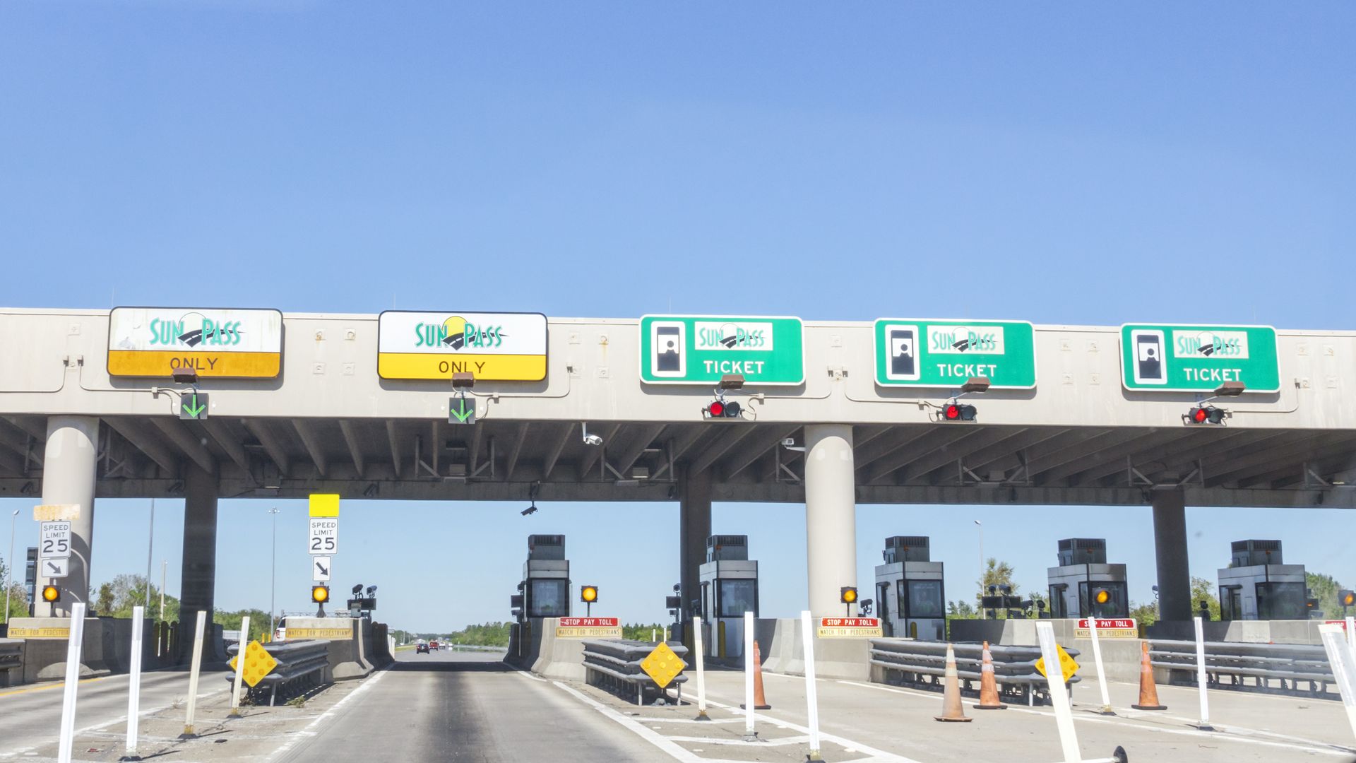 SunPass toll lanes are pictured on a Florida highway.