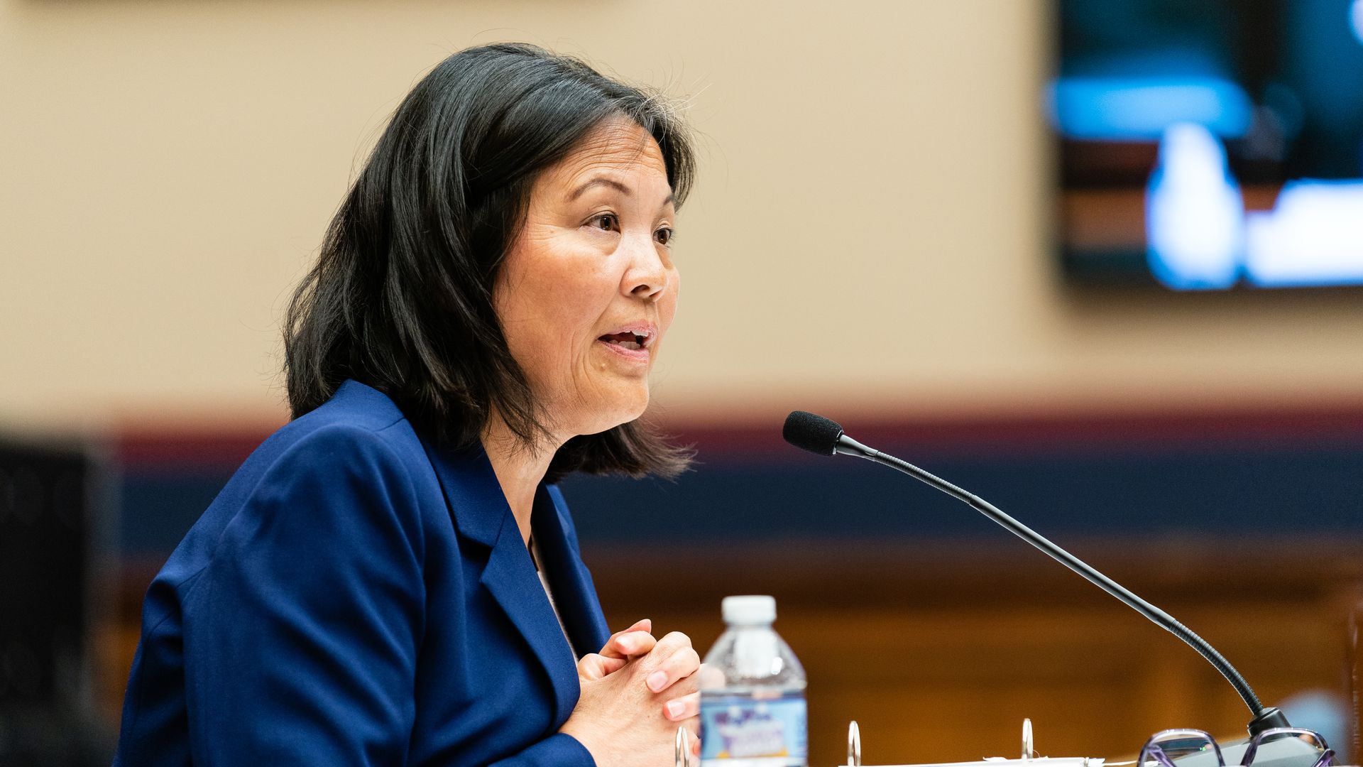 Julie Su