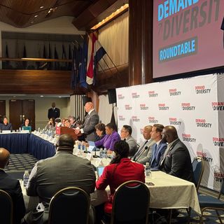 Leaders urge action in 2026: "We are on the brink of tyranny and authoritarianism"