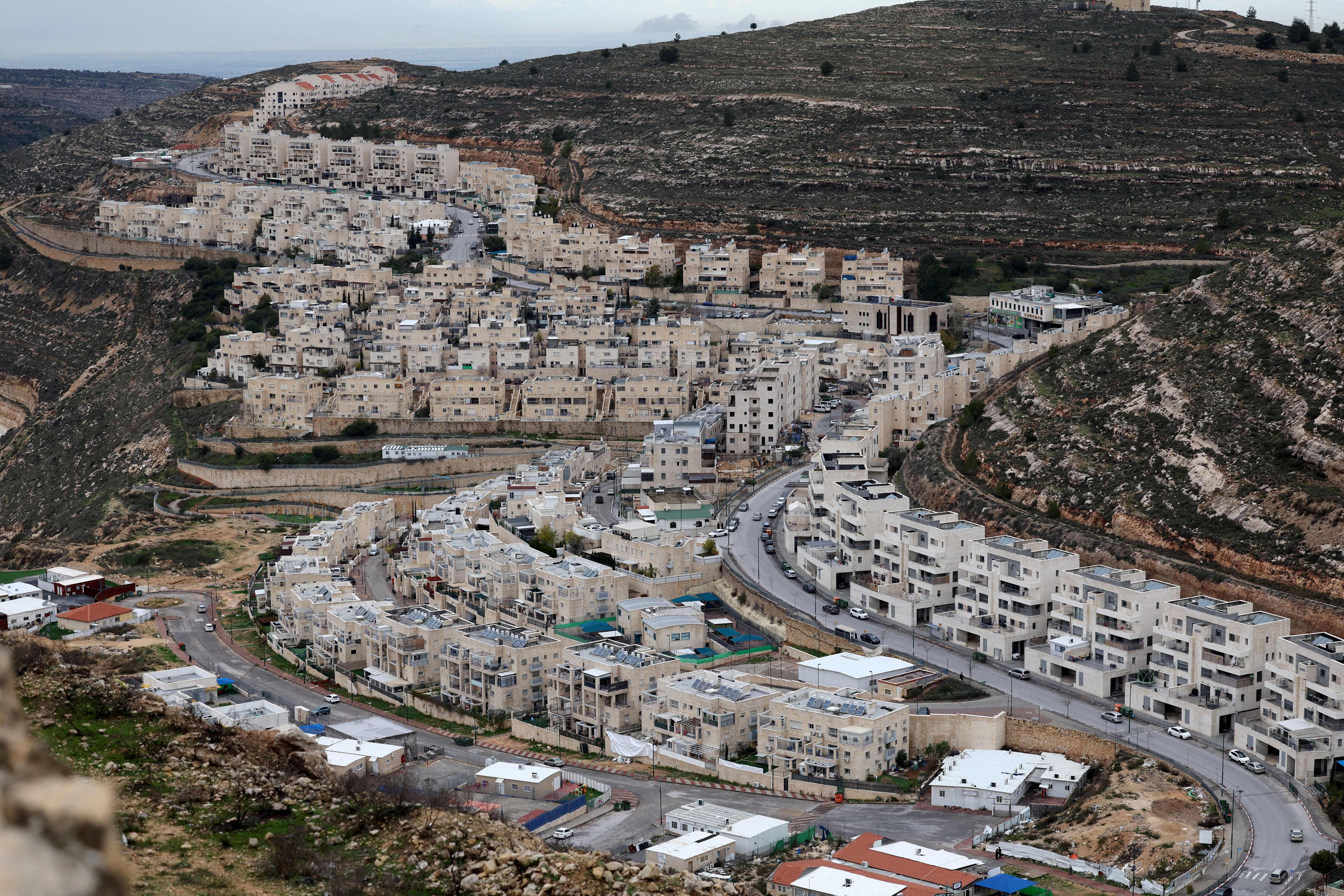 Israel to announce plans for thousands of new settlement units in West Bank