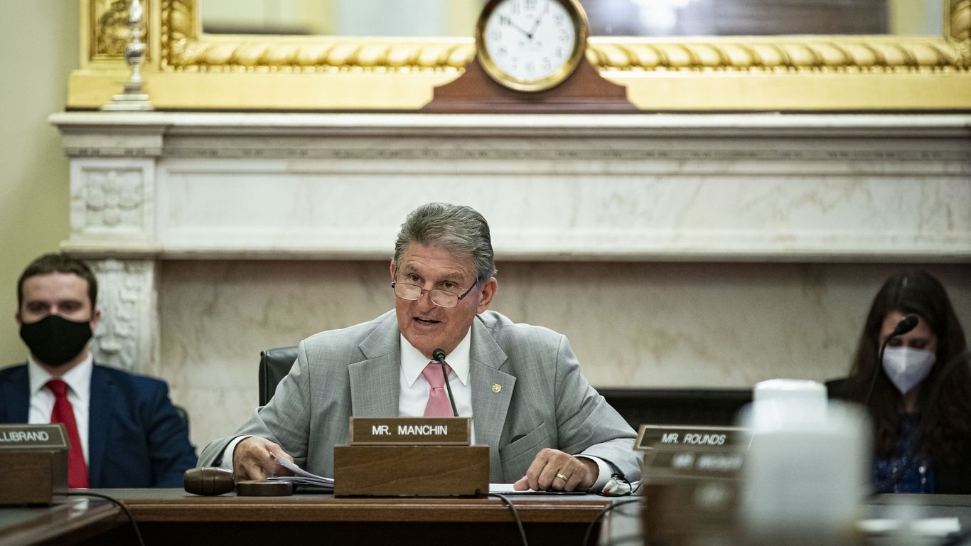 "Let the people of America vote": Sen. Manchin says he doesn't support D.C. statehood thumbnail