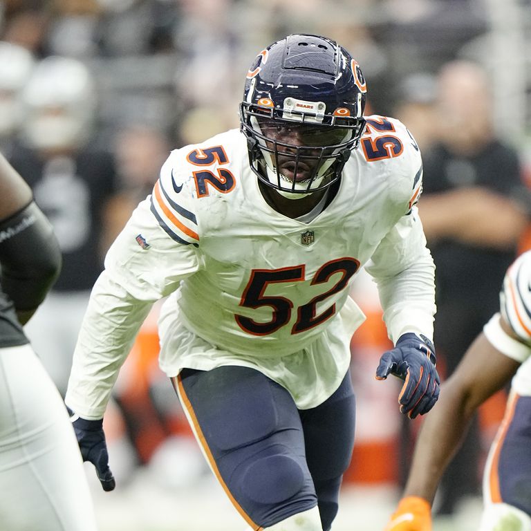 The Chicago Bears season hinges on Justin Fields and a new defense - Axios  Chicago