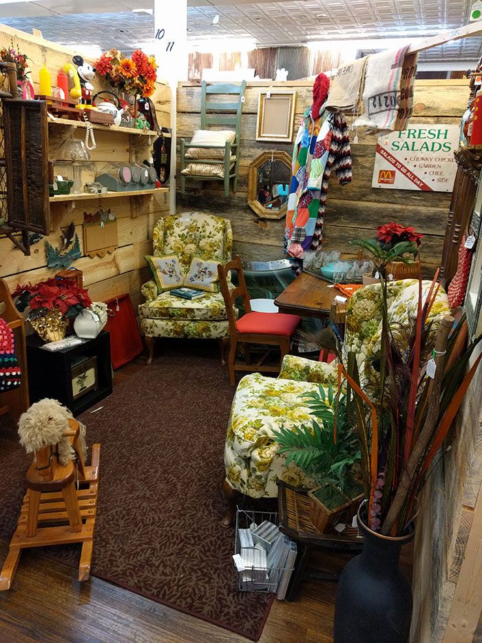 lincolnton-antique-booth