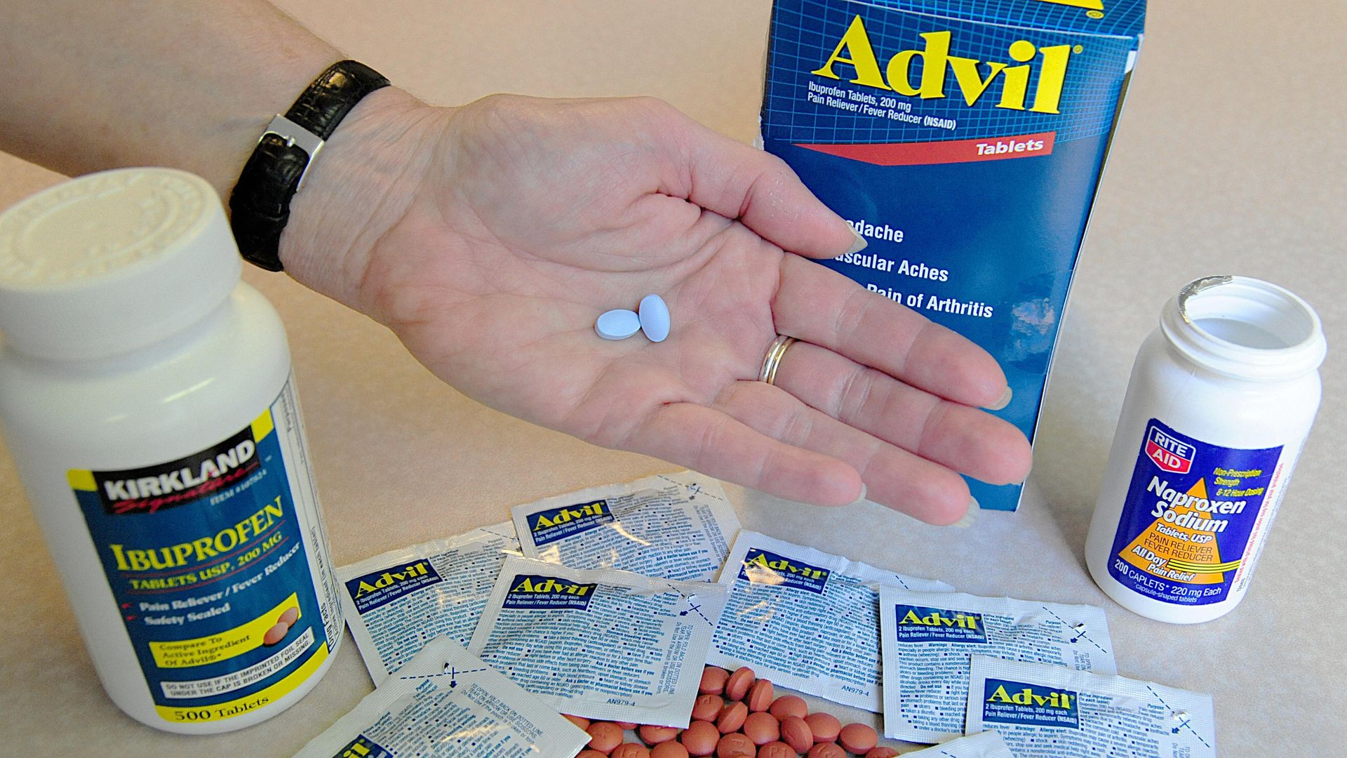 Brand and generic over-the-counter pain medications.