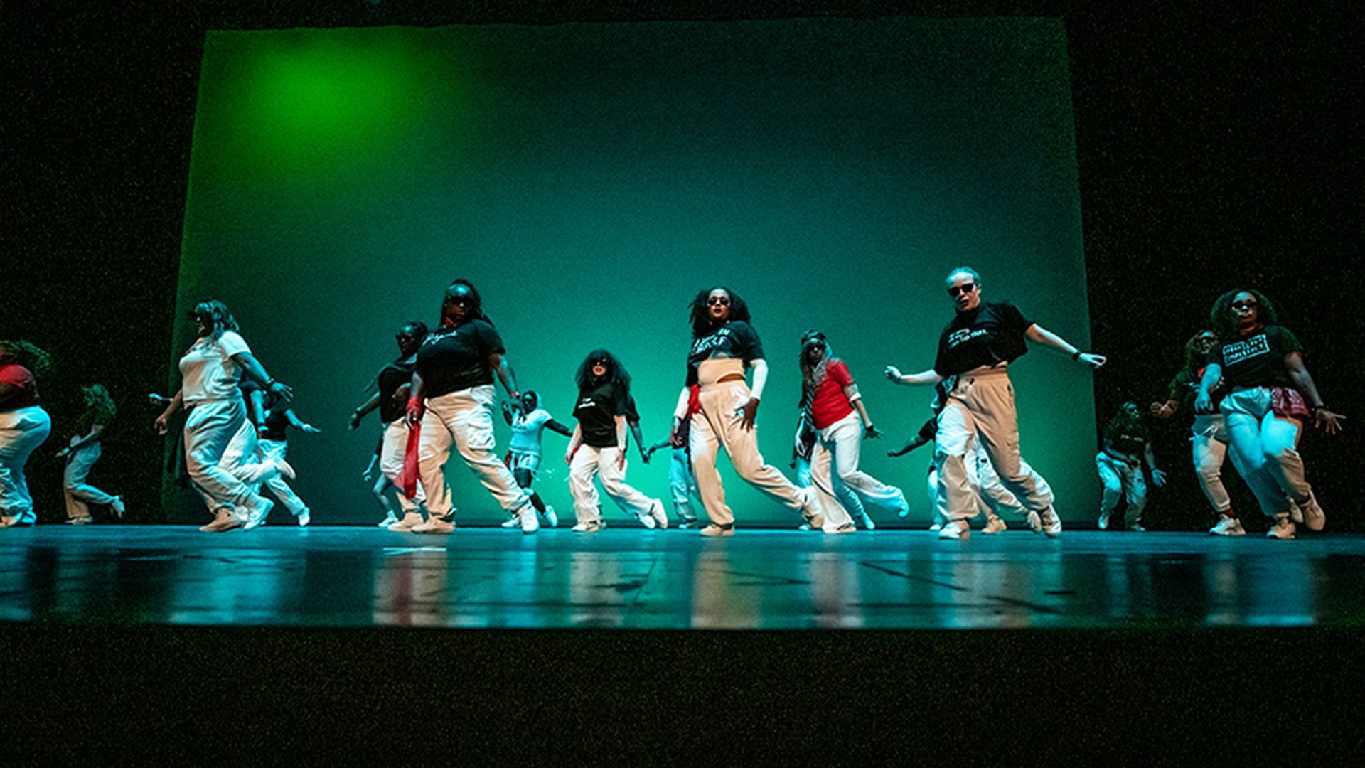  NC Dance District dance class. 