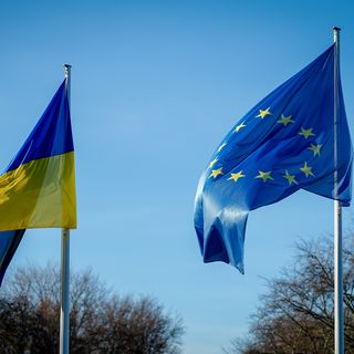 Ukraine's defense minister warns Europe: Act now