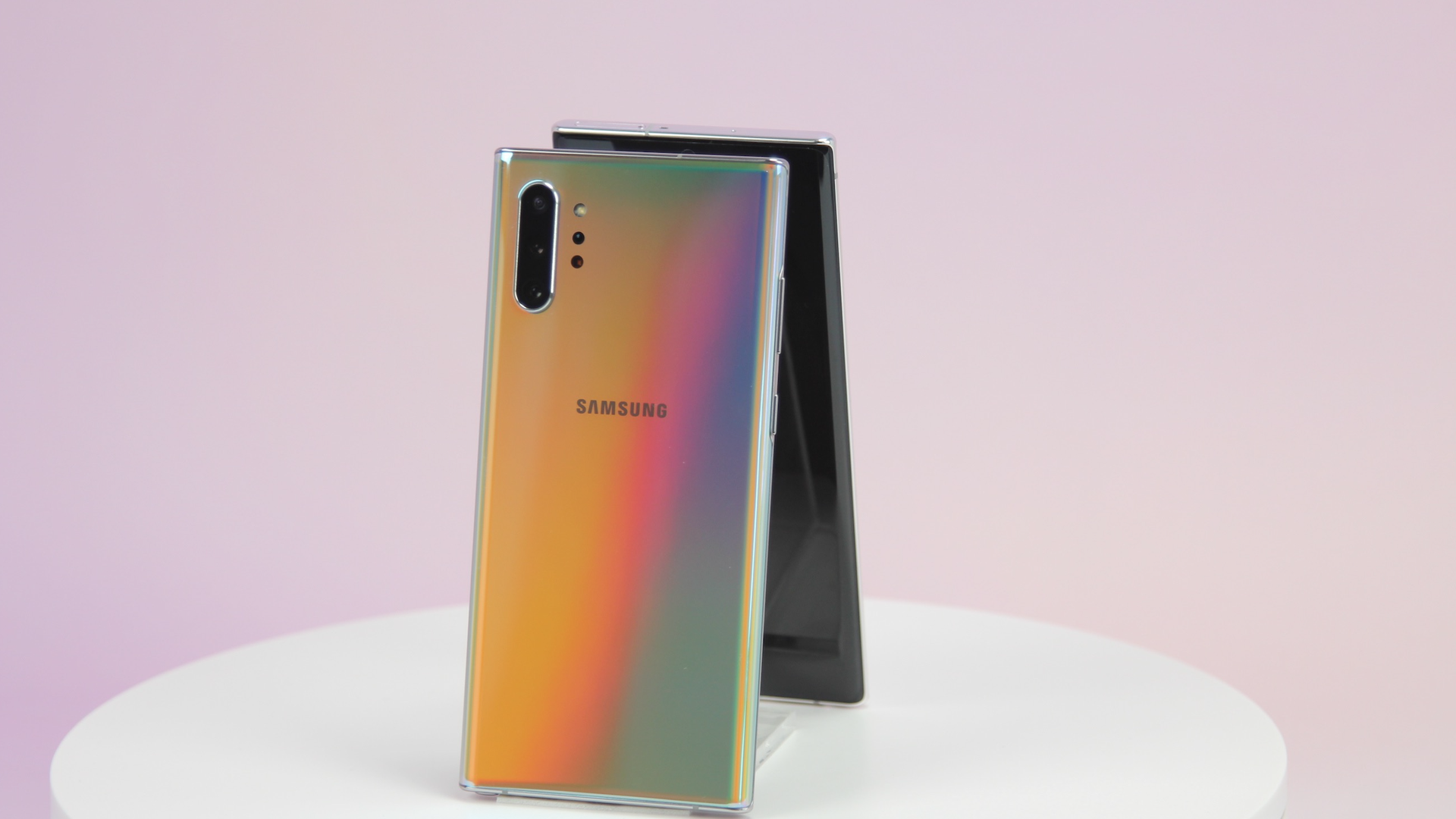 Samsung's Note 10 on a pedestal