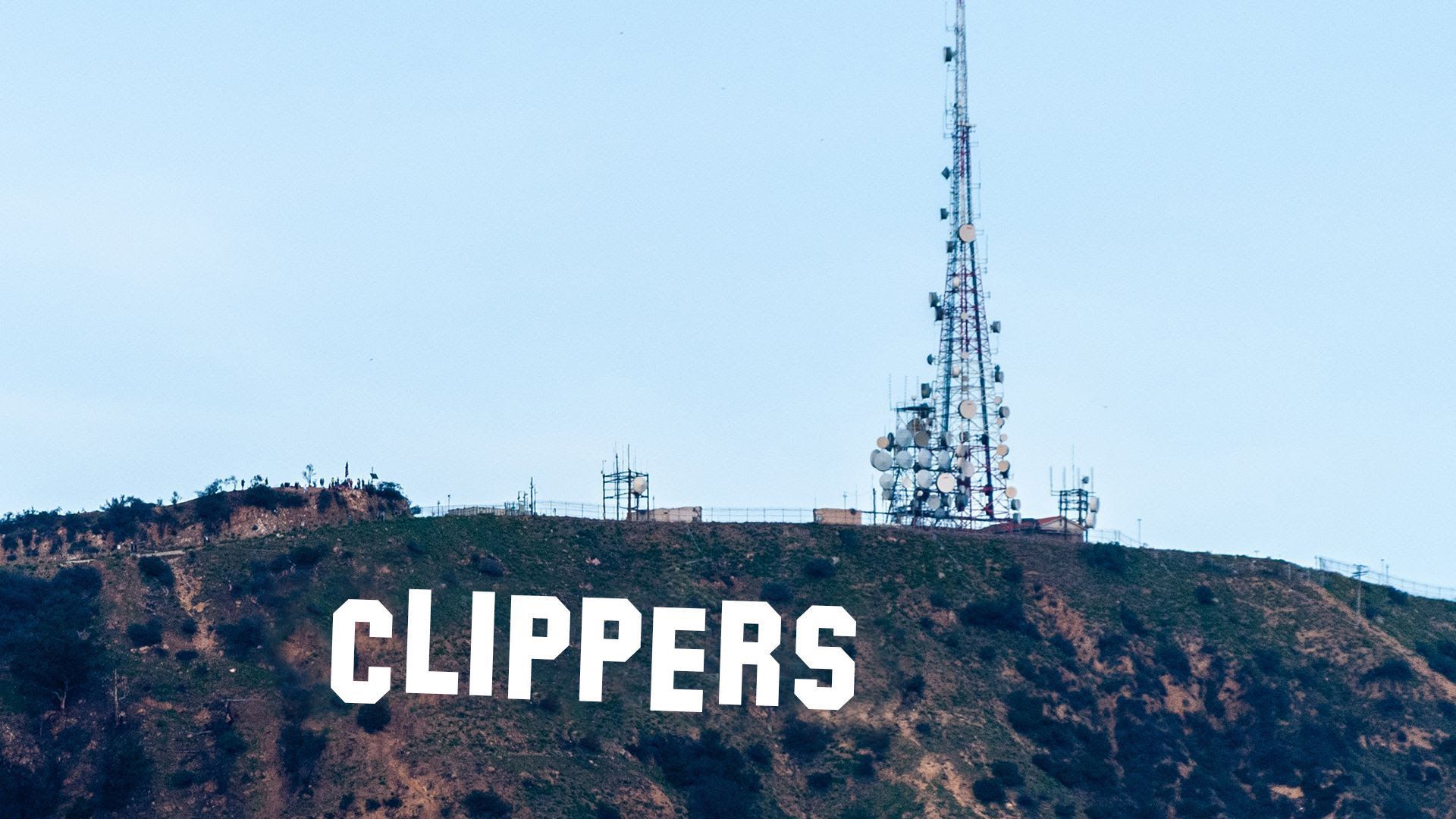 The Clippers team name replacing the Hollywood sign in a photo.