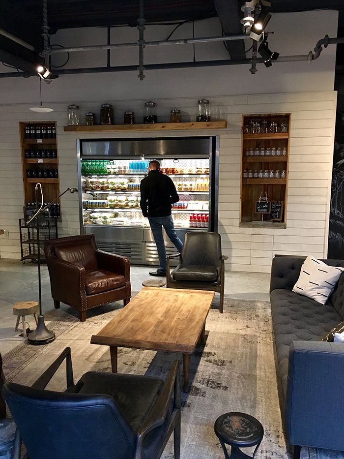 wifi-chairs-tables-parliament-coffee-charlotte