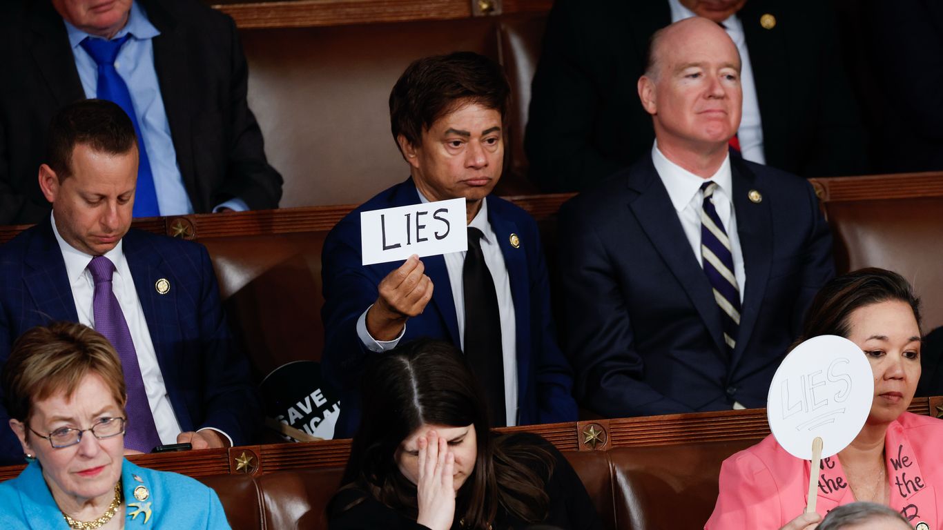 Scoop: Democrats are eyeing protests at Trump's State of the Union address