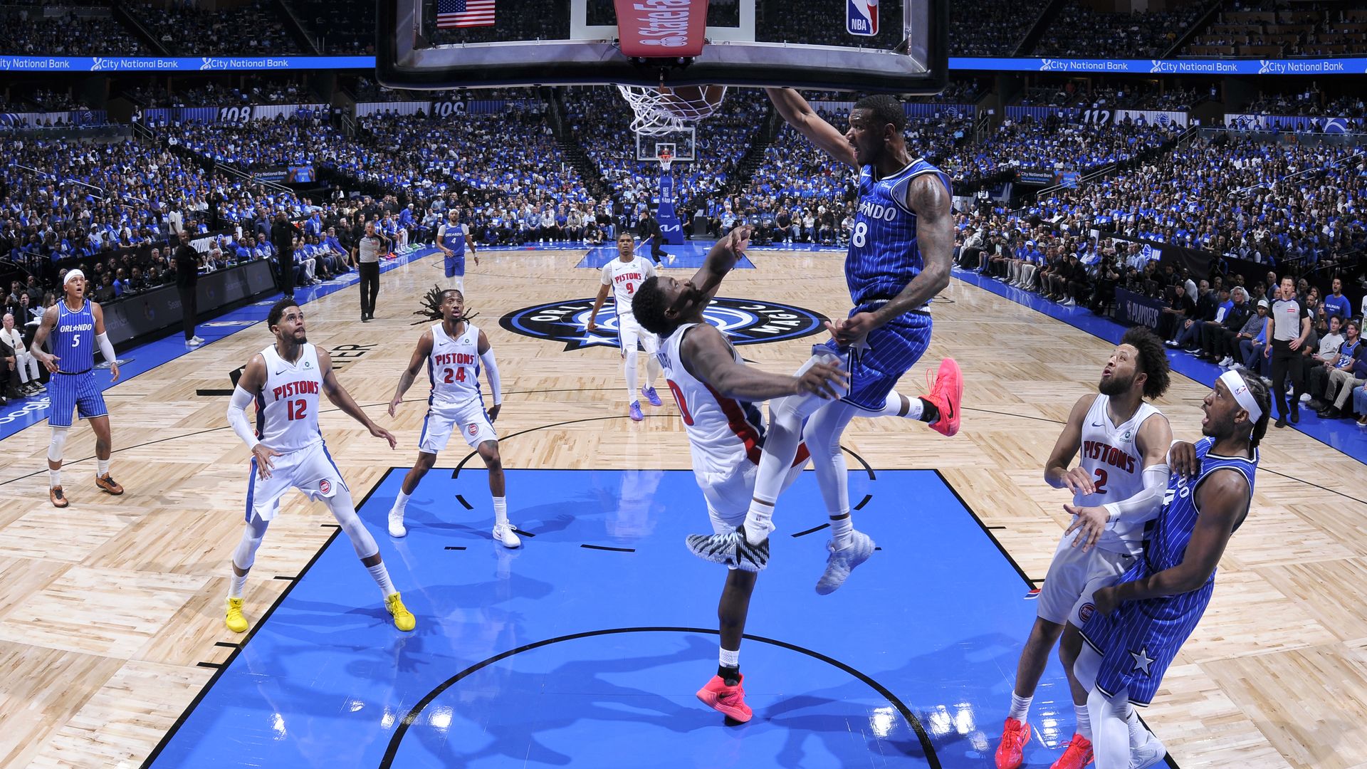 Jamal Cain of the Orlando Magic dunks last night. 