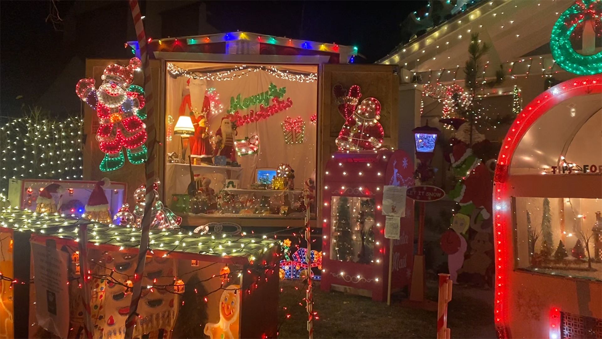 Gaylord Street Denver holiday lights