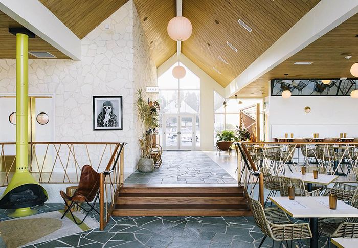 entrace-at-hello-sailor-lake-norman