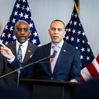 Why House Democrats are waiting until mid-April to force an Iran war powers vote