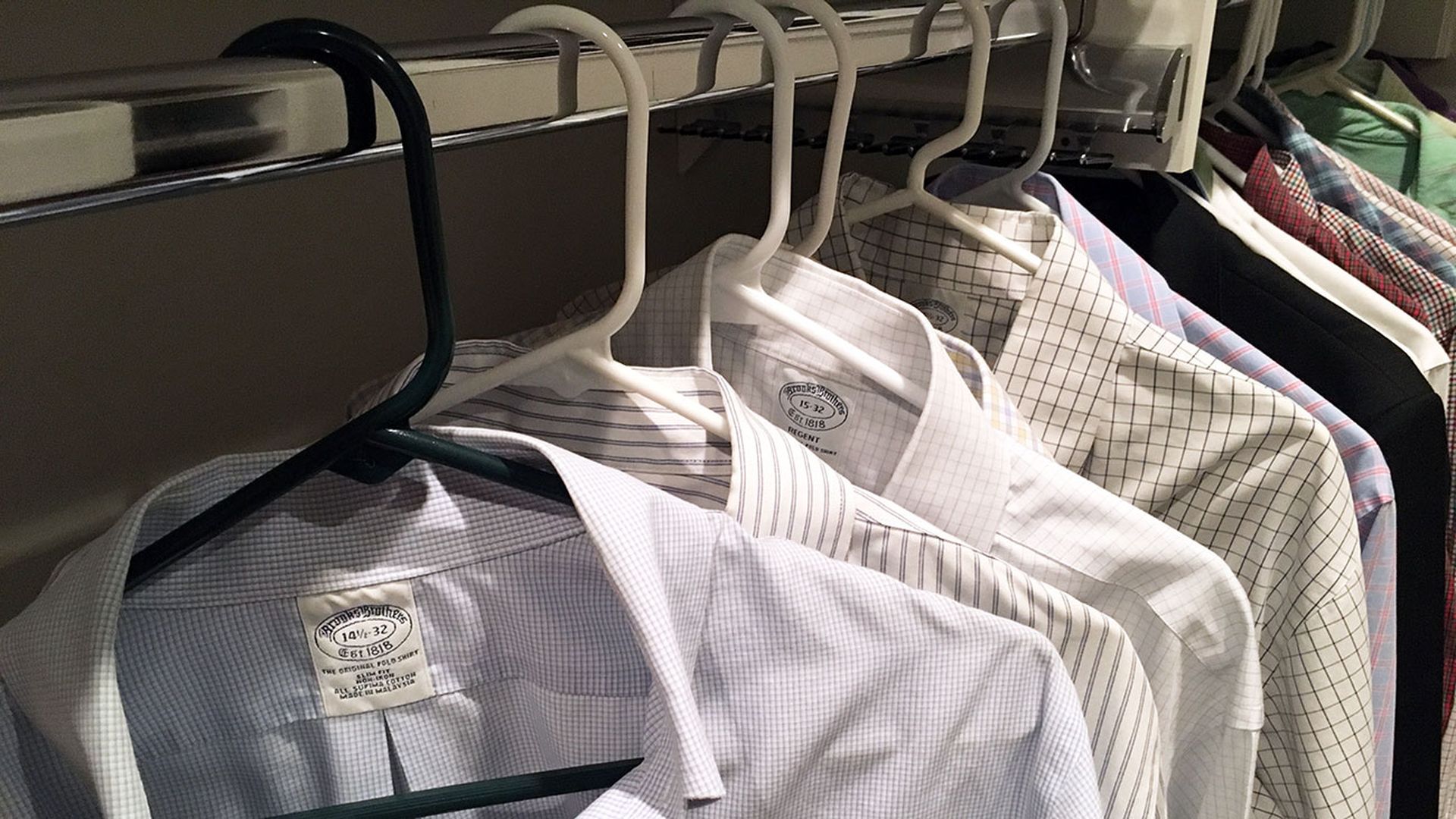 bankers-rich-and-wear-blue-shirts